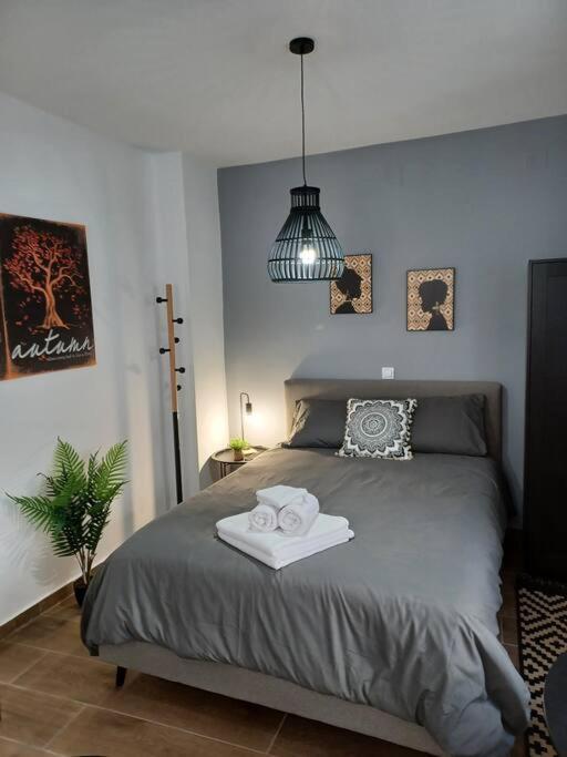 Petite Suite With Backyard. Mytilene Bagian luar foto