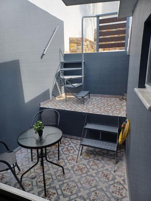 Petite Suite With Backyard. Mytilene Bagian luar foto